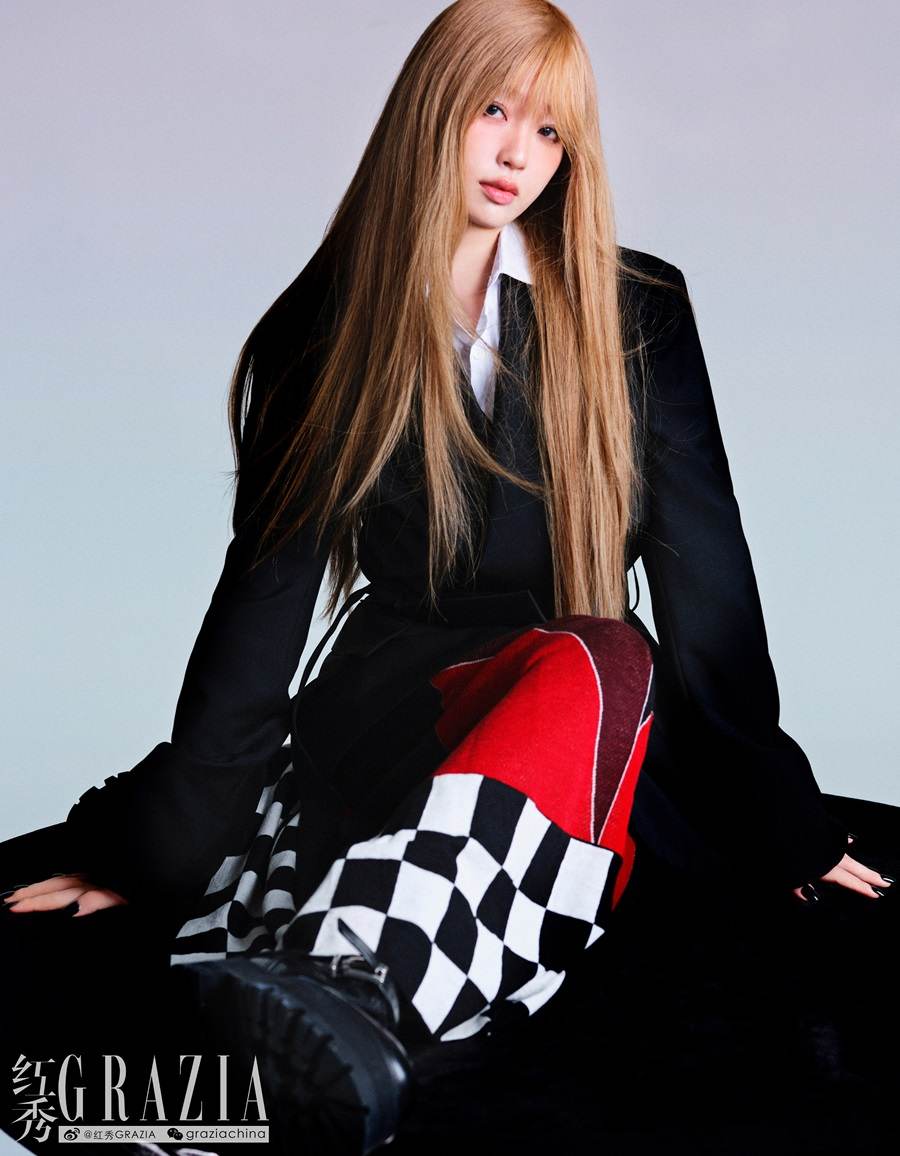 Esther Yu @ Grazia China July 2022