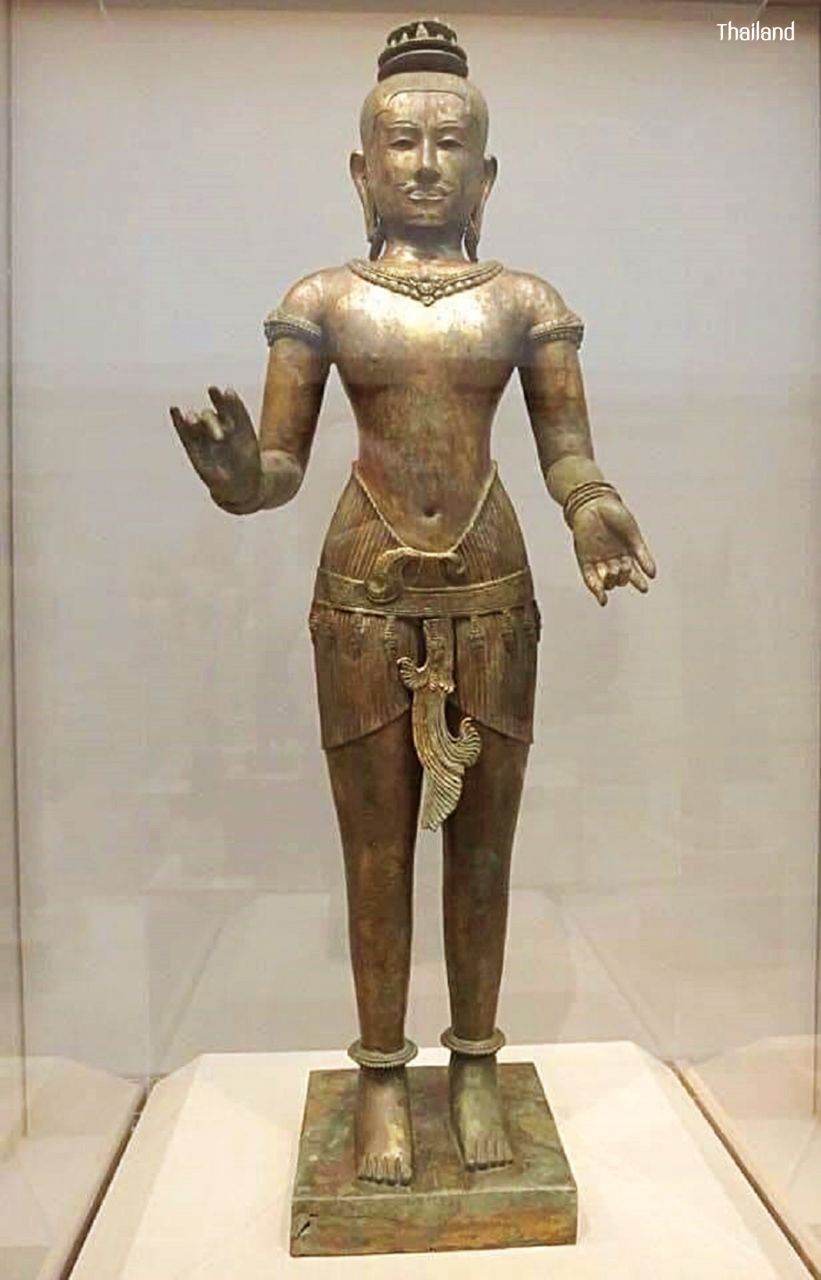 Golden Boy or Jayavarman VI Statue | THAILAND ðđð