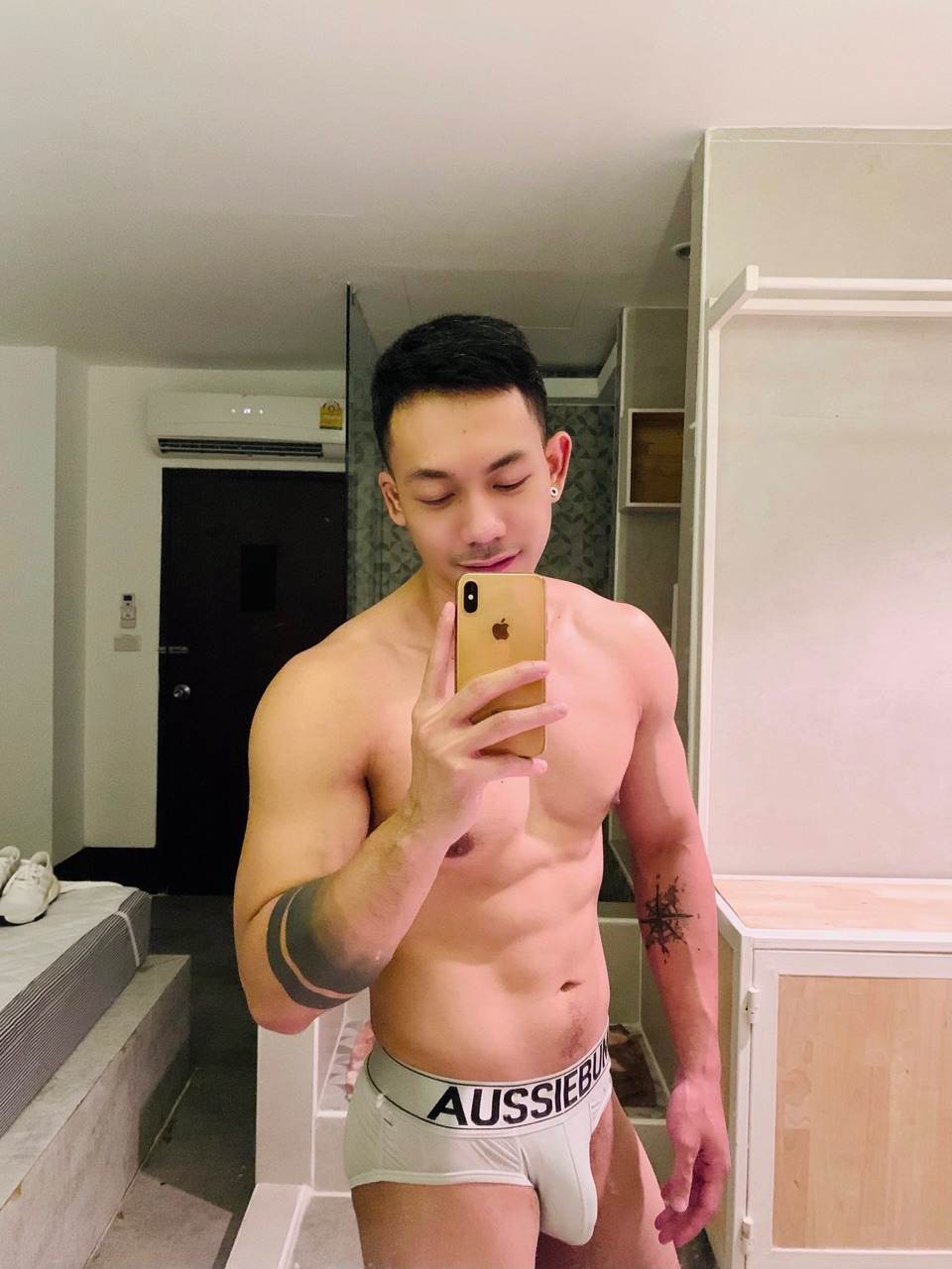 LINE OpenChat : Underwear For Men