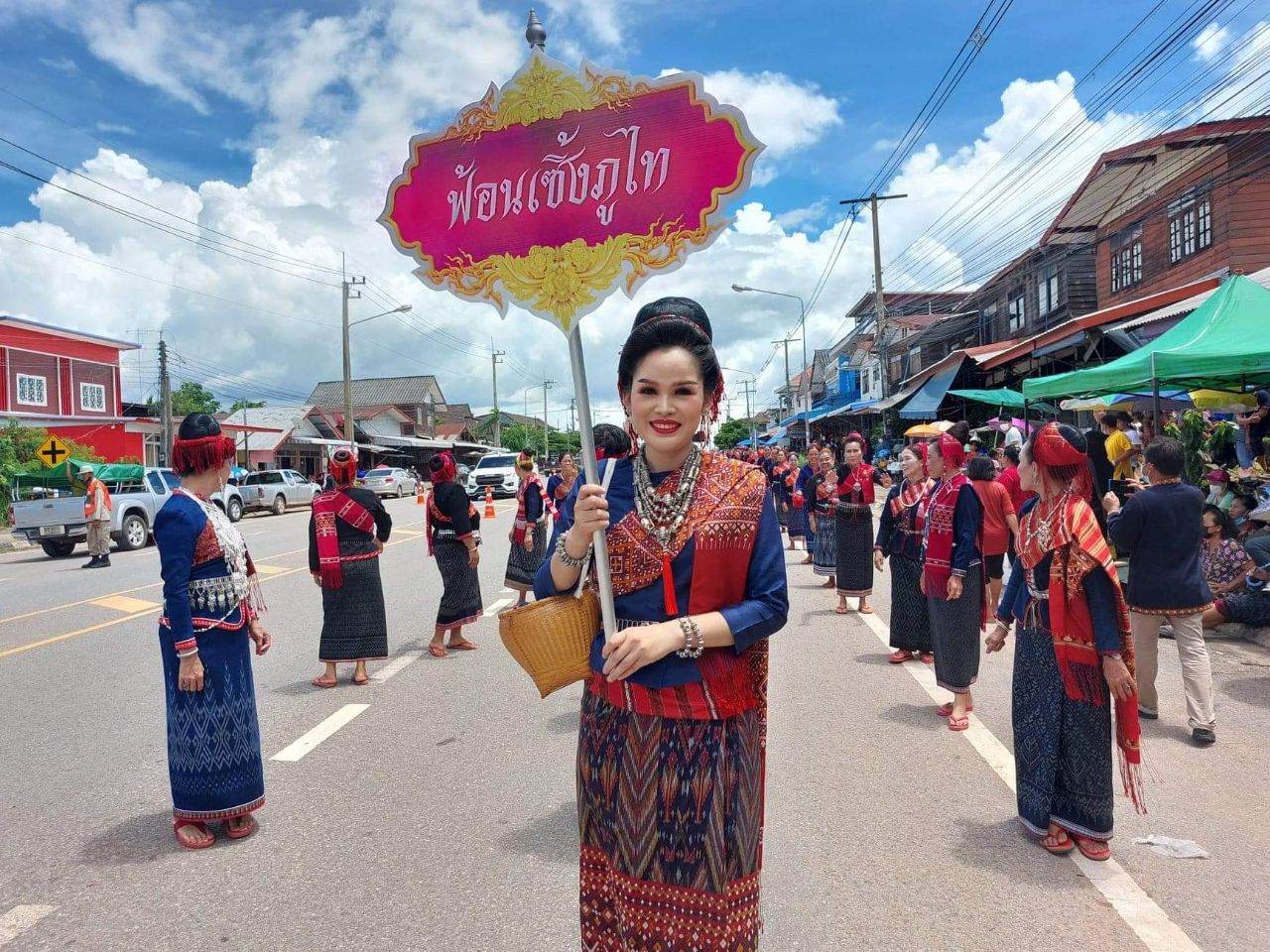 ดีต่อใจ#2403งานแห่เทียนเข้าพรรษาภูไท อ.เขาวง ปี2565