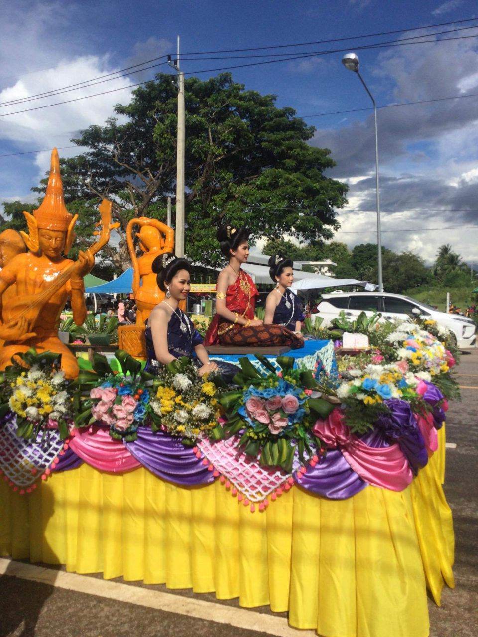 ดีต่อใจ#2403งานแห่เทียนเข้าพรรษาภูไท อ.เขาวง ปี2565