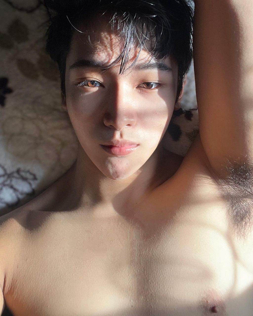 ถอดโชว์เรือนร่าง 2791