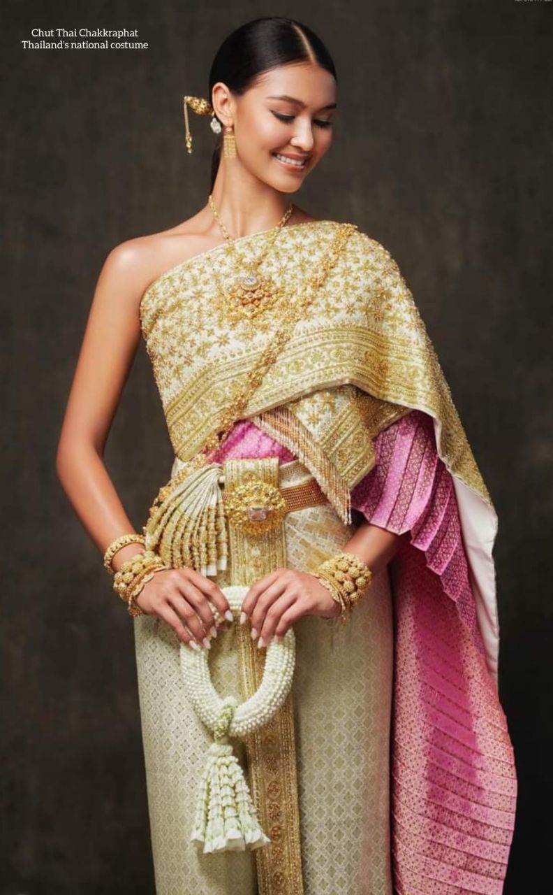 THAI CHAKKRAPHAT DRESS: Thai national costume | THAILAND 🇹🇭