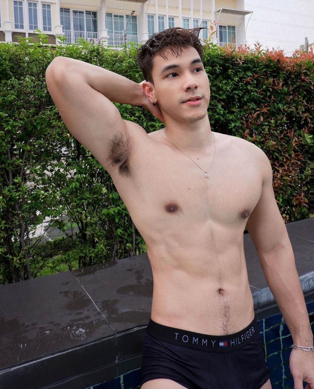 เสาร์พาเพลิน