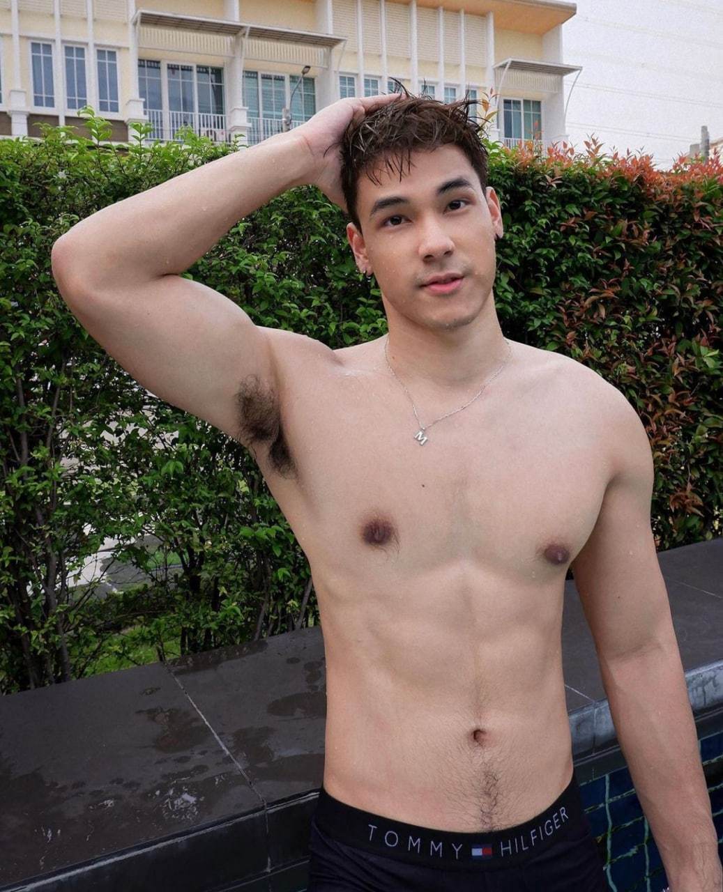 เสาร์พาเพลิน