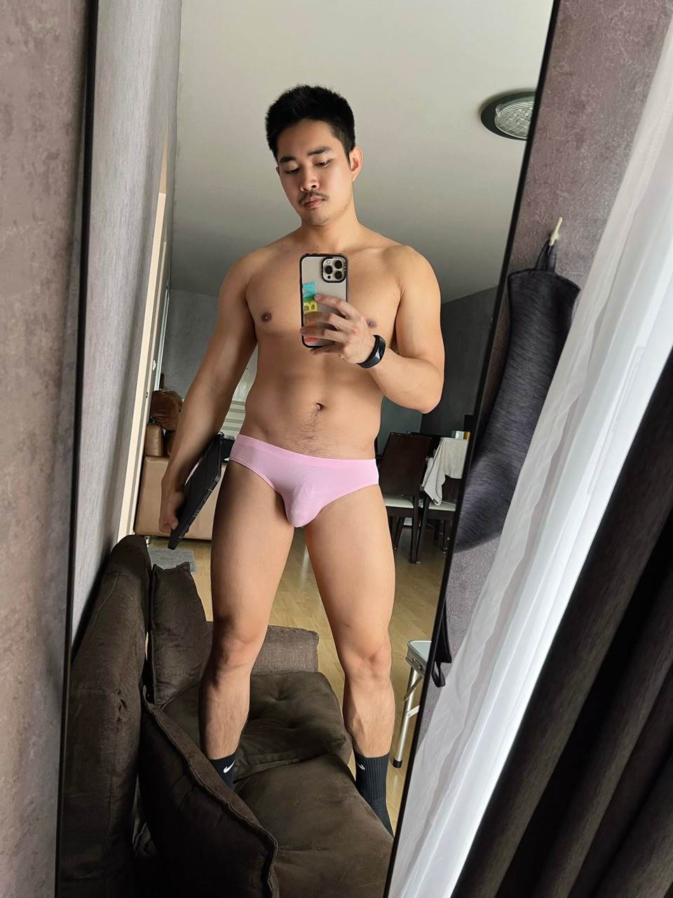 อาทิตย์สุขสันต์