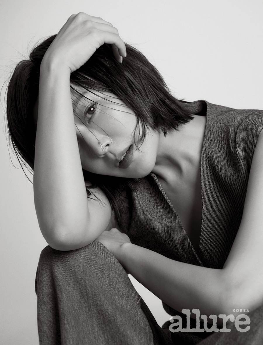 Kim Hee Sun @ allure Korea July 2022