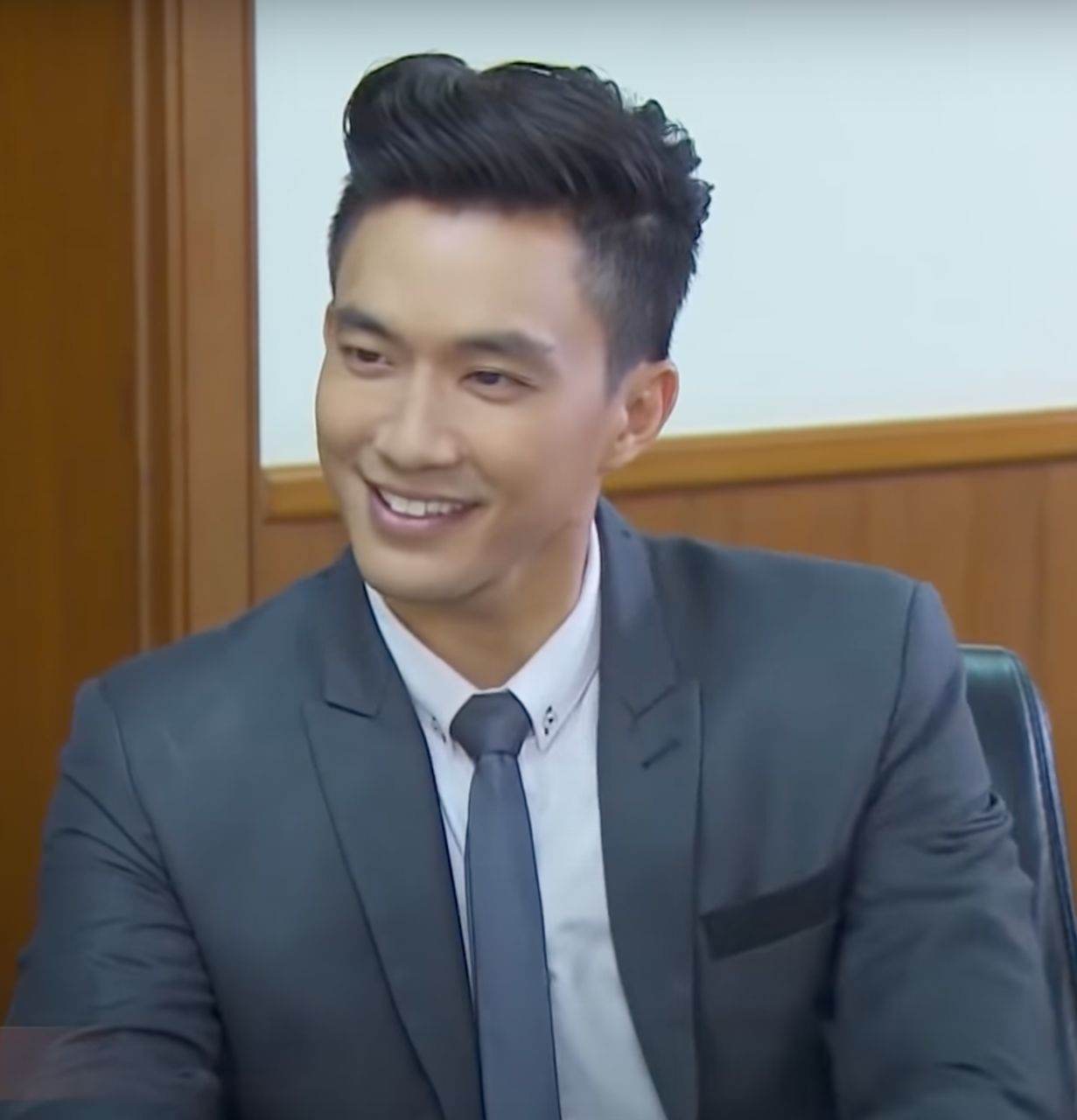 ไผ่ พาทิศ  หล่อละมุน