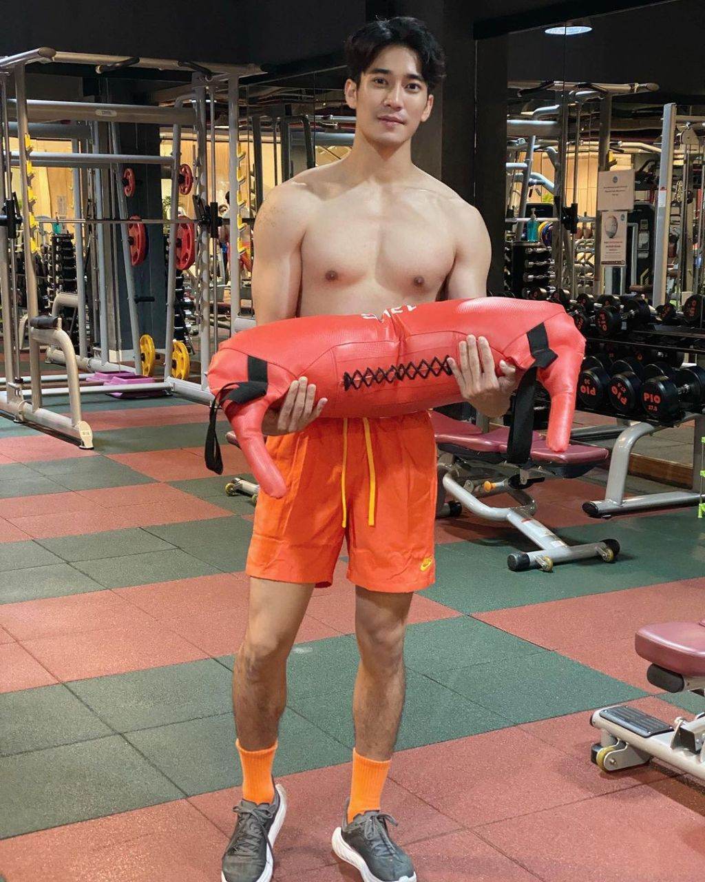น่าอมดูด