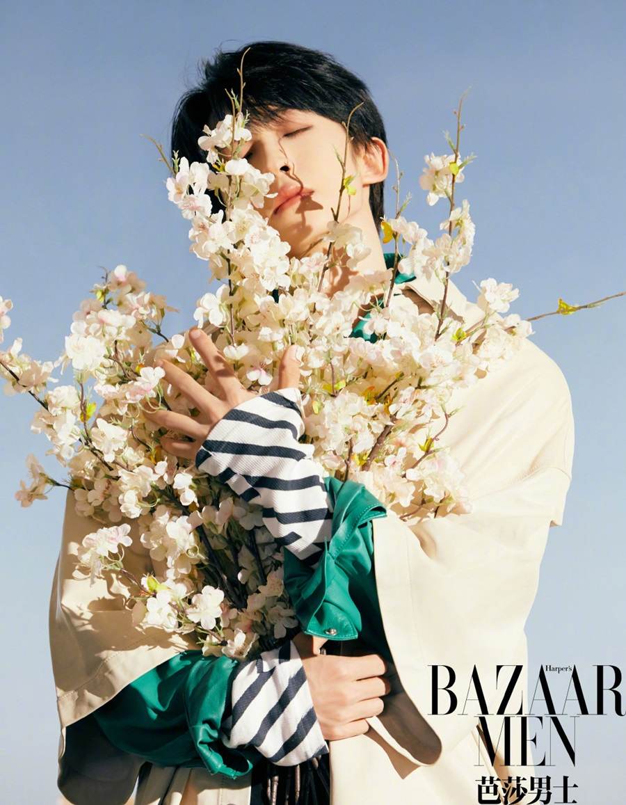 (INTO1) Liu Yu @ Harper&rsquo;s Bazaar Men China August 2022