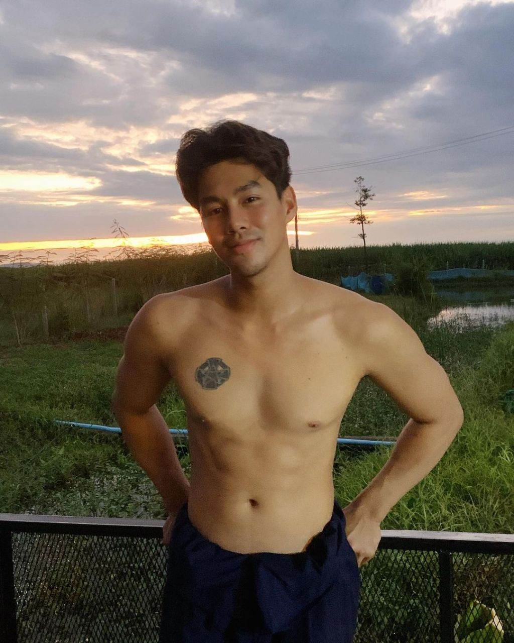 สามเขาผัวเรา