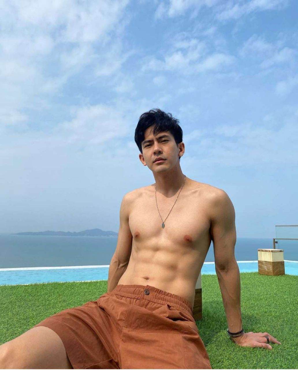 นัวมากผัวจ๋า
