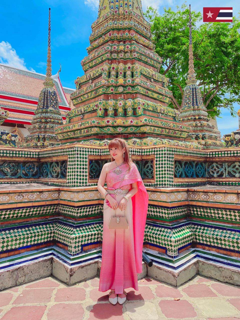 Vietnam Tourist 🇻🇳 and Beautiful Thai Traditional Dress | THAILAND 🇹🇭