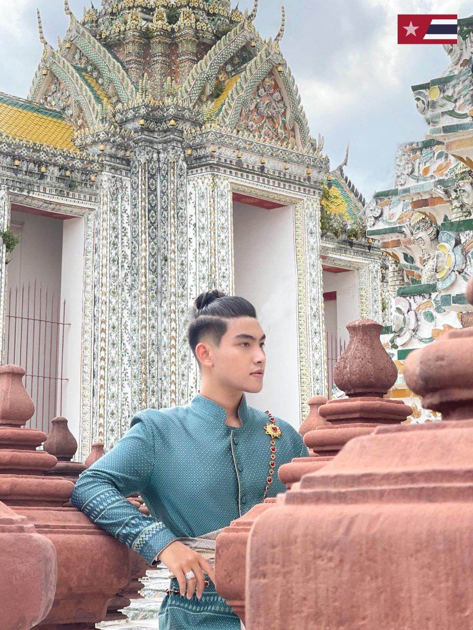 Vietnam Tourist 🇻🇳 and Beautiful Thai Traditional Dress | THAILAND 🇹🇭