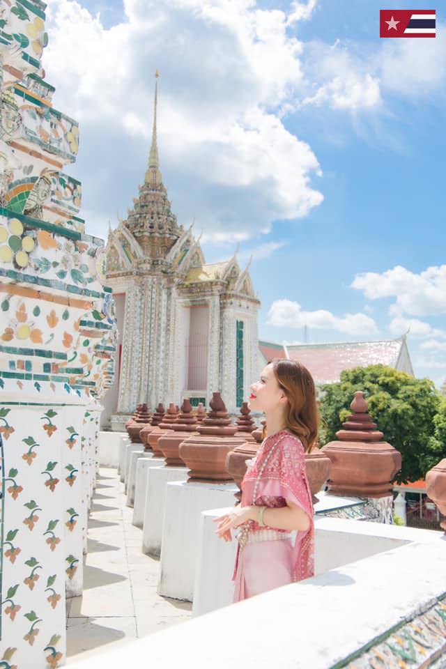 Vietnam Tourist 🇻🇳 and Beautiful Thai Traditional Dress | THAILAND 🇹🇭