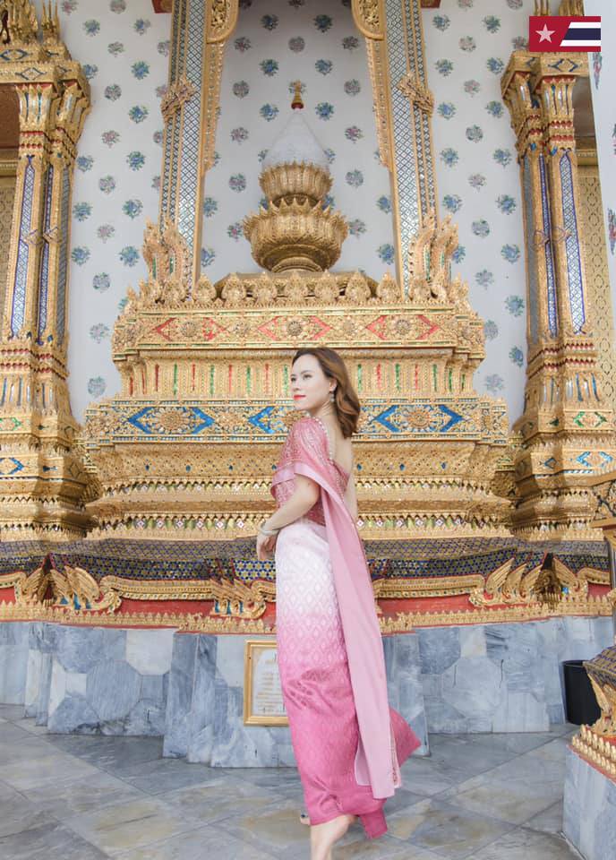 Vietnam Tourist 🇻🇳 and Beautiful Thai Traditional Dress | THAILAND 🇹🇭