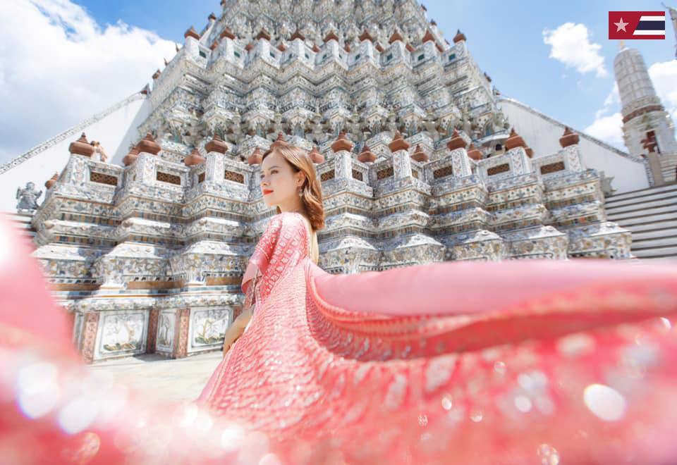 Vietnam Tourist 🇻🇳 and Beautiful Thai Traditional Dress | THAILAND 🇹🇭