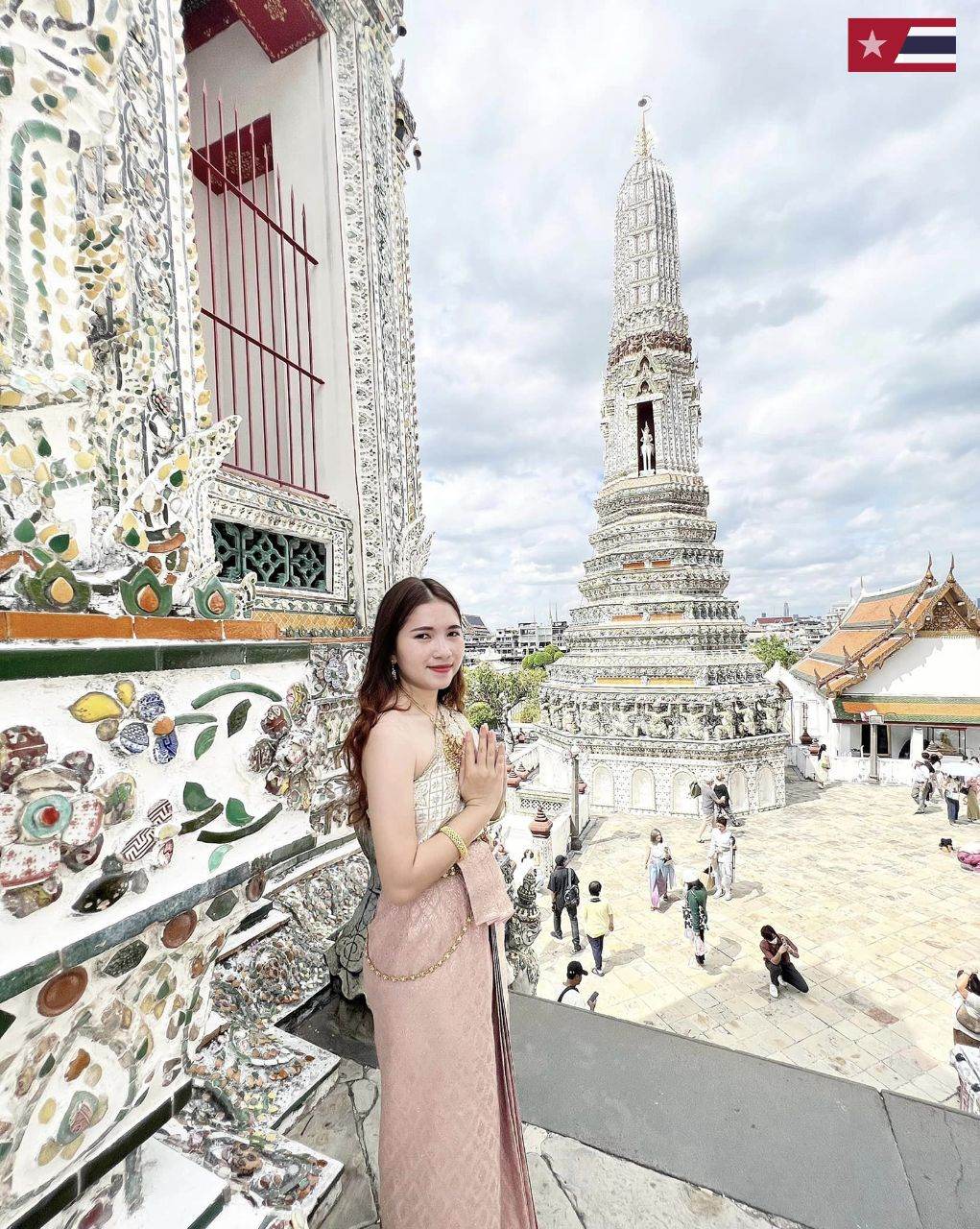 Vietnam Tourist 🇻🇳 and Beautiful Thai Traditional Dress | THAILAND 🇹🇭
