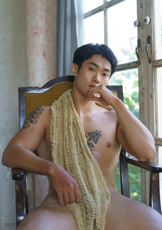 นายแบบหล่อ HONG