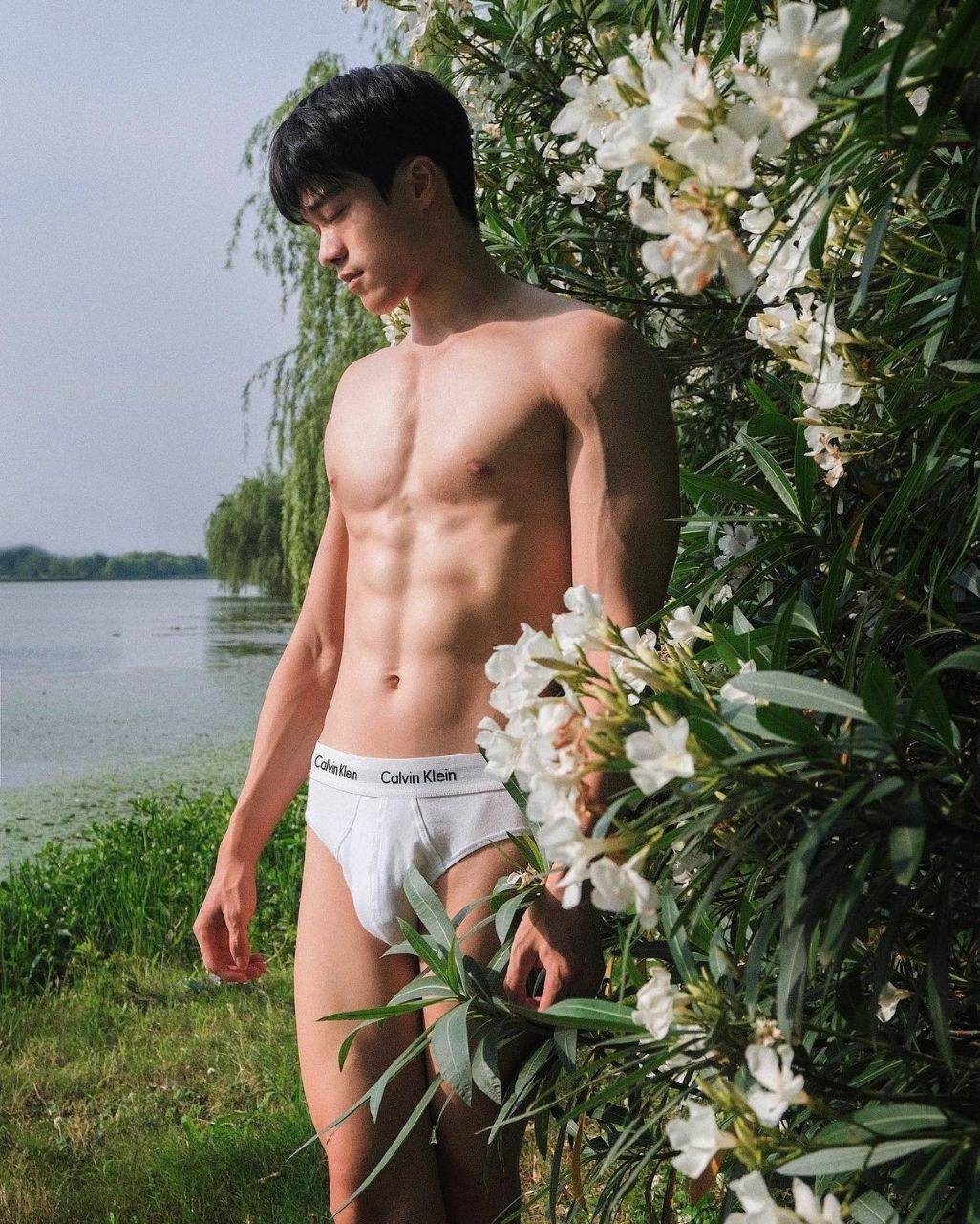 ดีต่อใจ#2435ดอกไม้ของเธอ