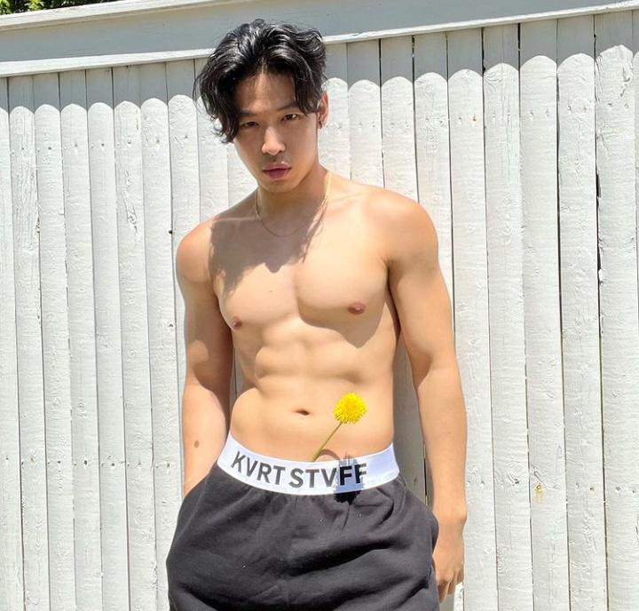 ดีต่อใจ#2435ดอกไม้ของเธอ