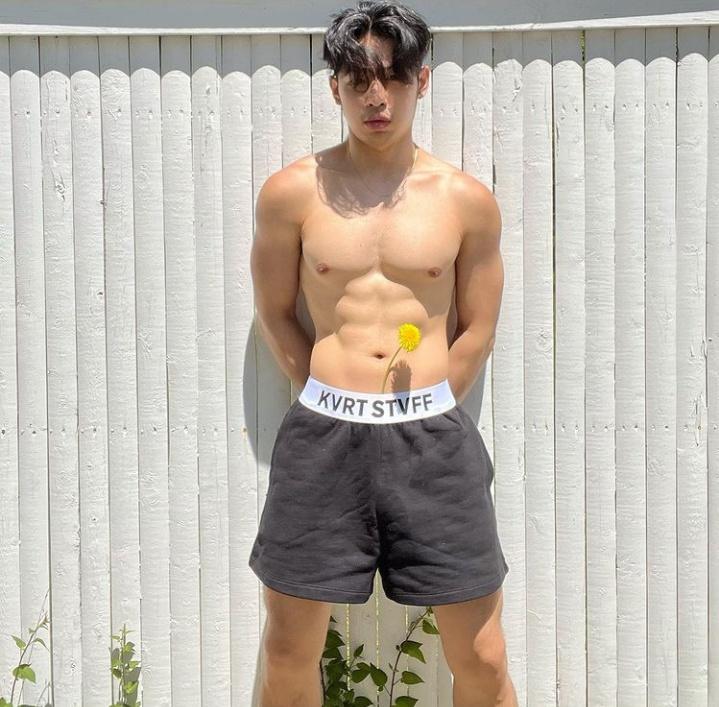 ดีต่อใจ#2435ดอกไม้ของเธอ