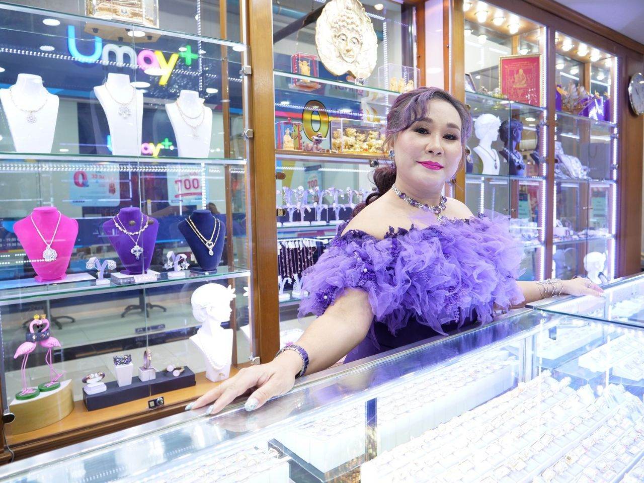เปิดกรุ “มาดามพอลล่า” แห่ง “เค.ไดมอนด์” ร้านเพชรอันดับหนึ่งแห่งอยุธยาใน “DNA TALK”