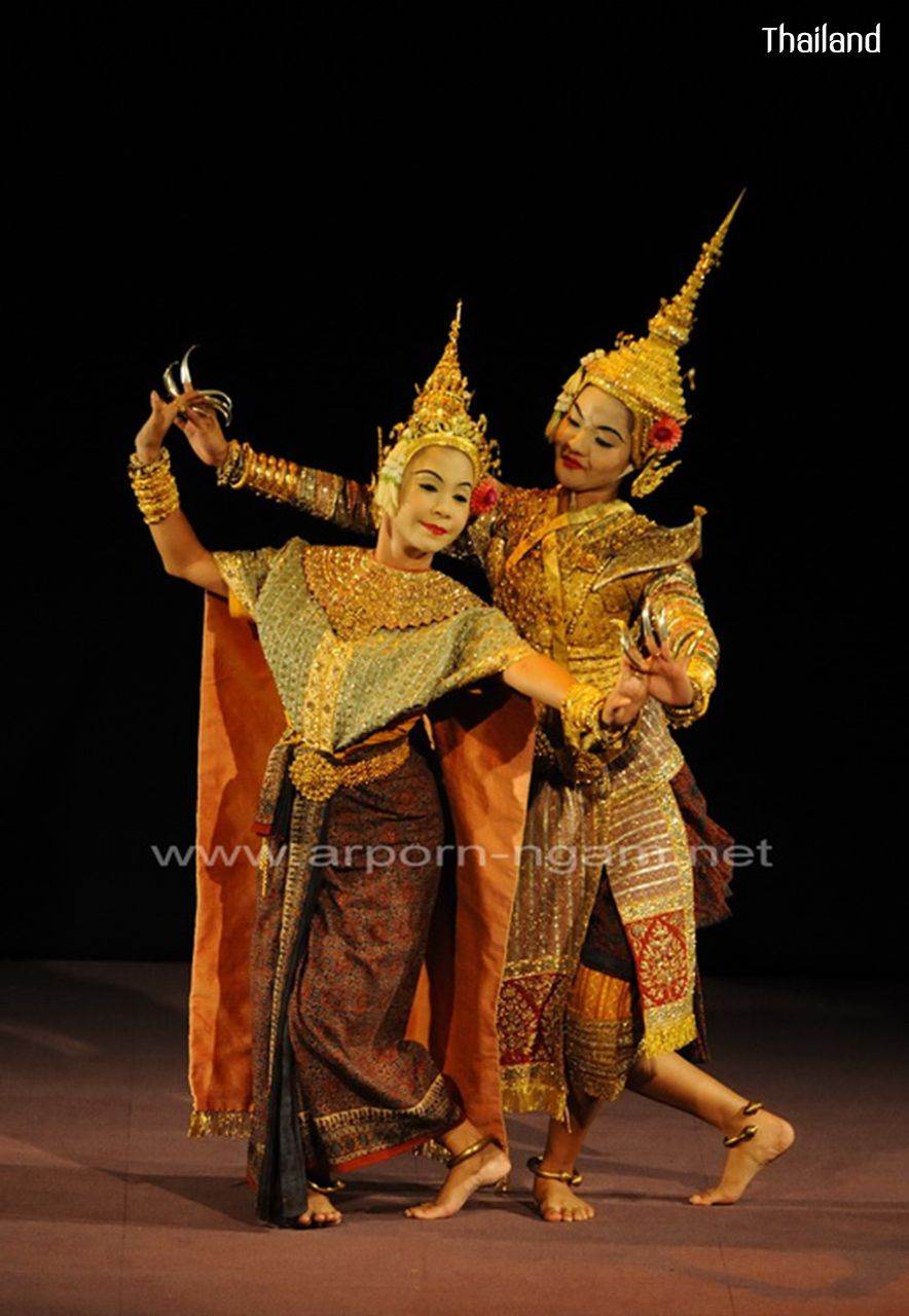 "Khon - โขน" Thai Masked Dance Drama | THAILAND 🇹🇭