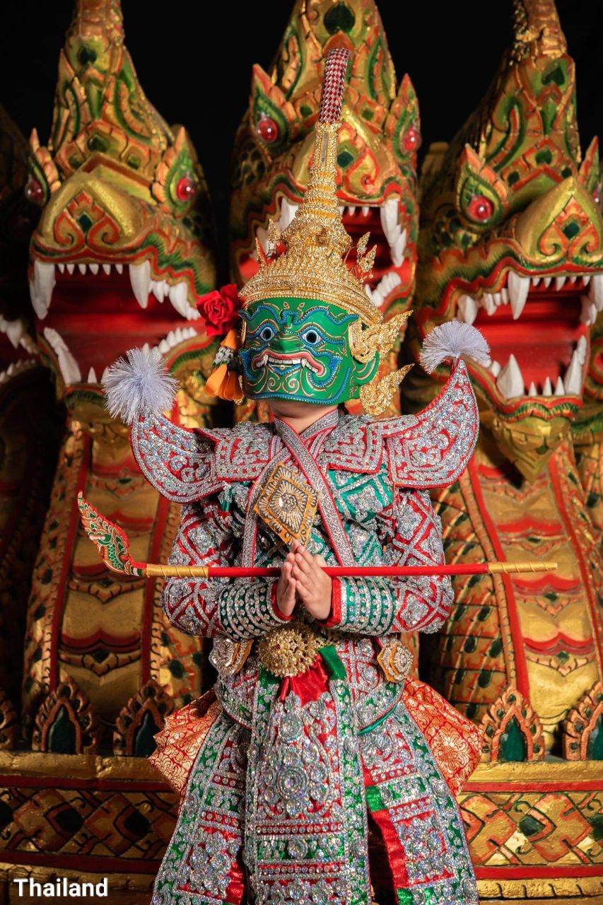 "Khon - โขน" Thai Masked Dance Drama | THAILAND 🇹🇭