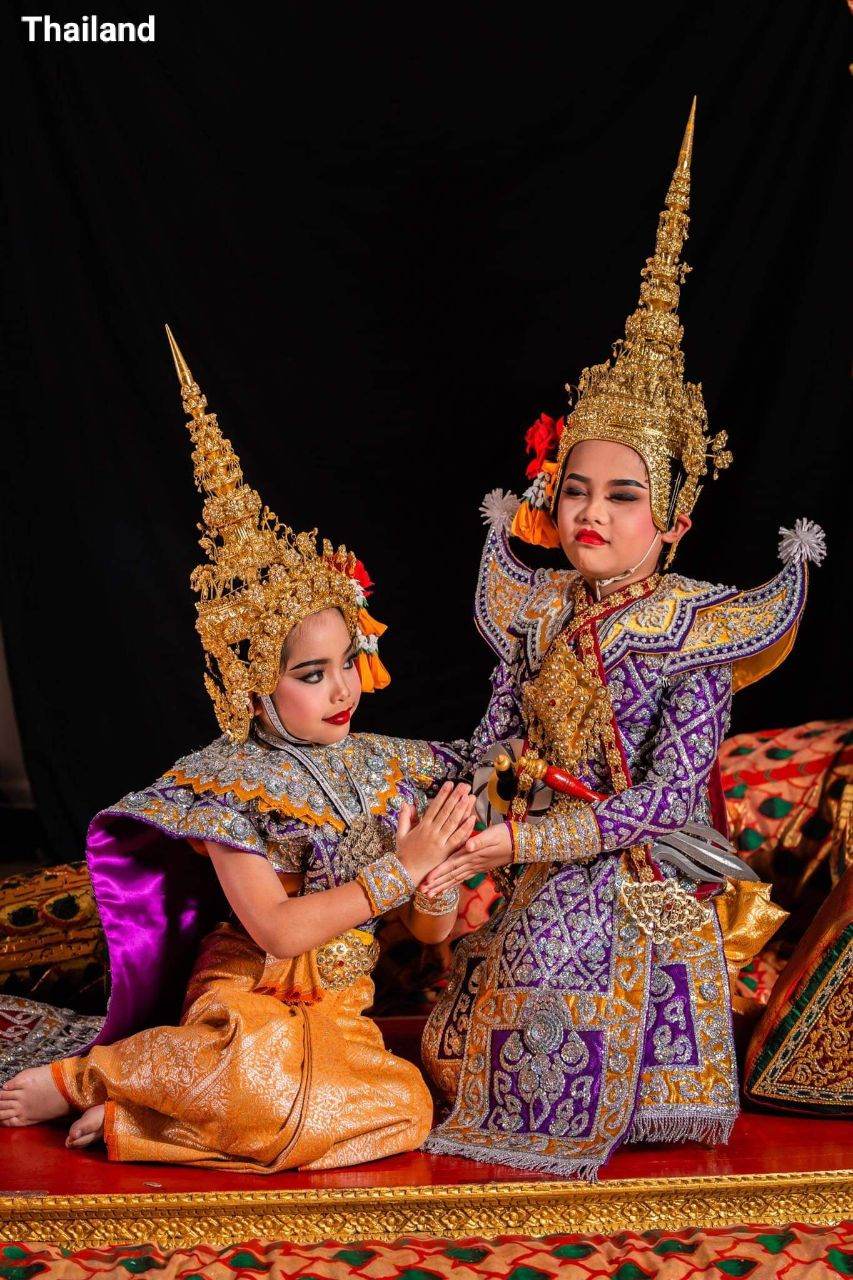 "Khon - โขน" Thai Masked Dance Drama | THAILAND 🇹🇭