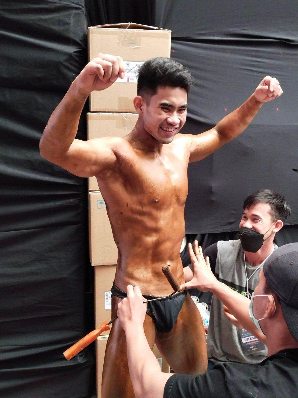 ดีต่อใจ#2457เบื้องหลังนักเพาะกายก่อนแข่ง