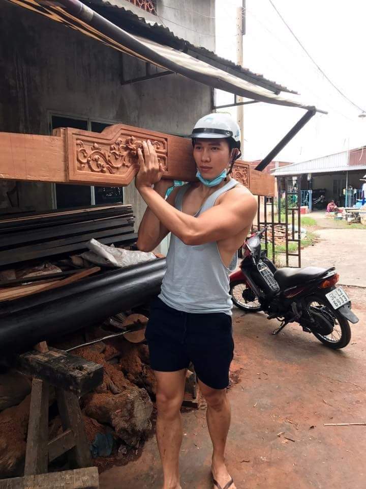 ดีต่อใจ#2458หนุ่มขยัน