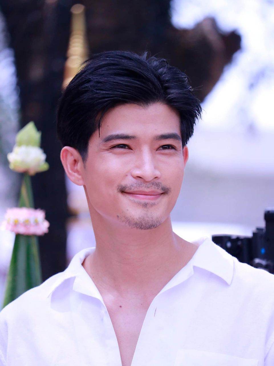 สามผัวนัวสวาท