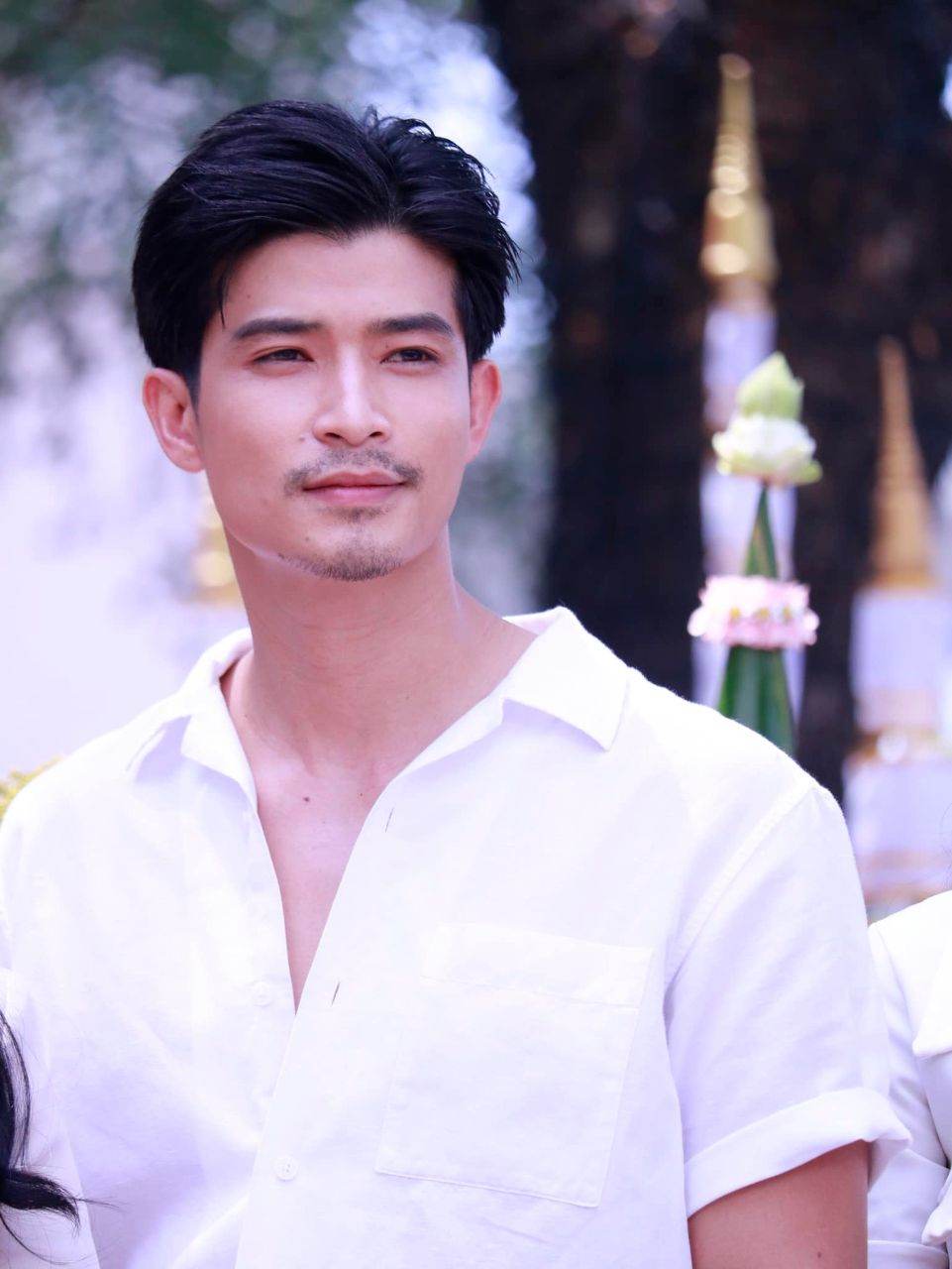 สามผัวนัวสวาท