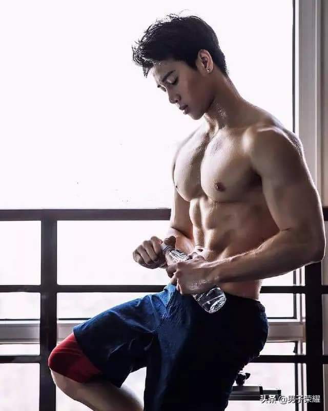 อยากเป็นฉลามที่ชอบงับ...คุณ