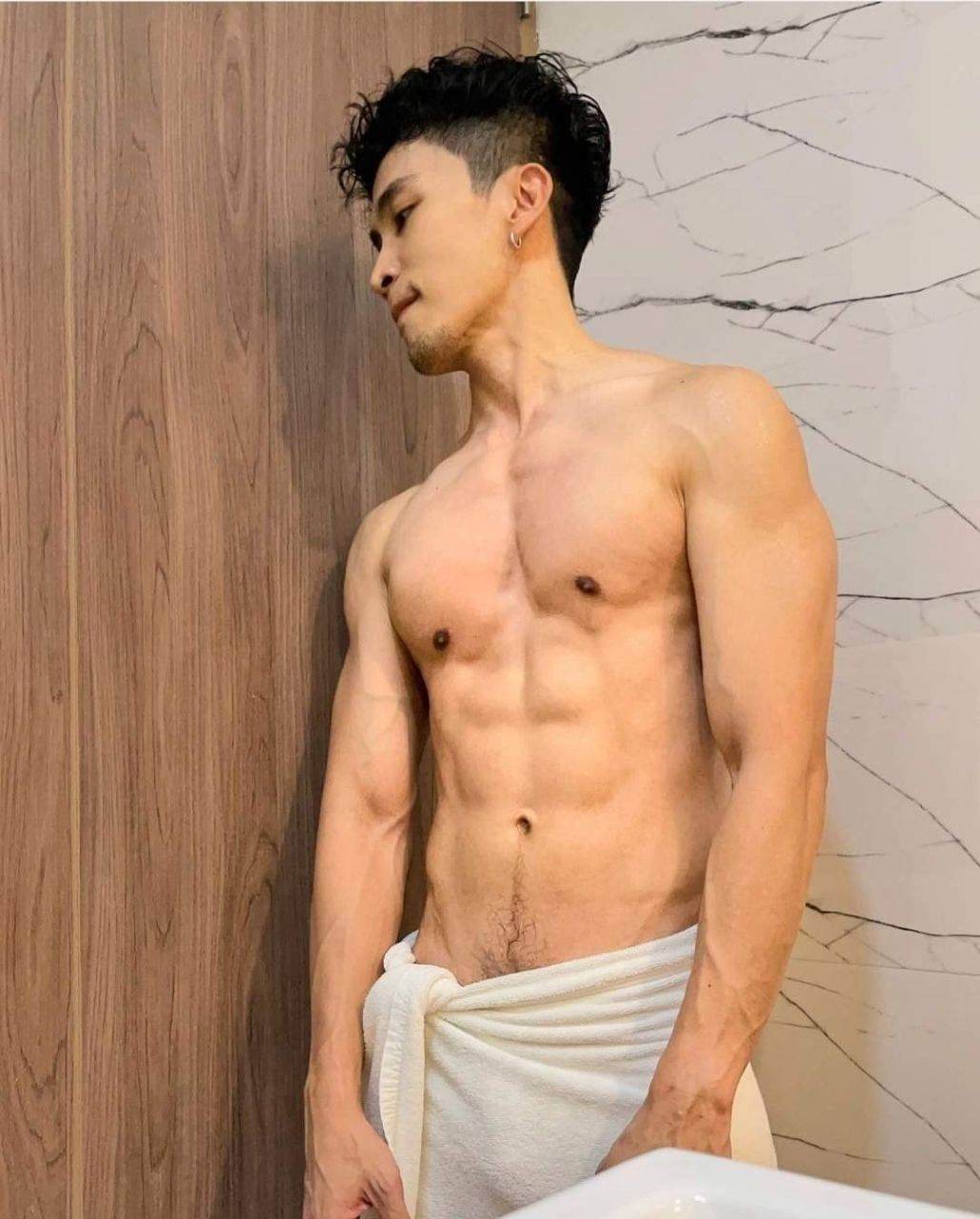 อยากเป็นฉลามที่ชอบงับ...คุณ