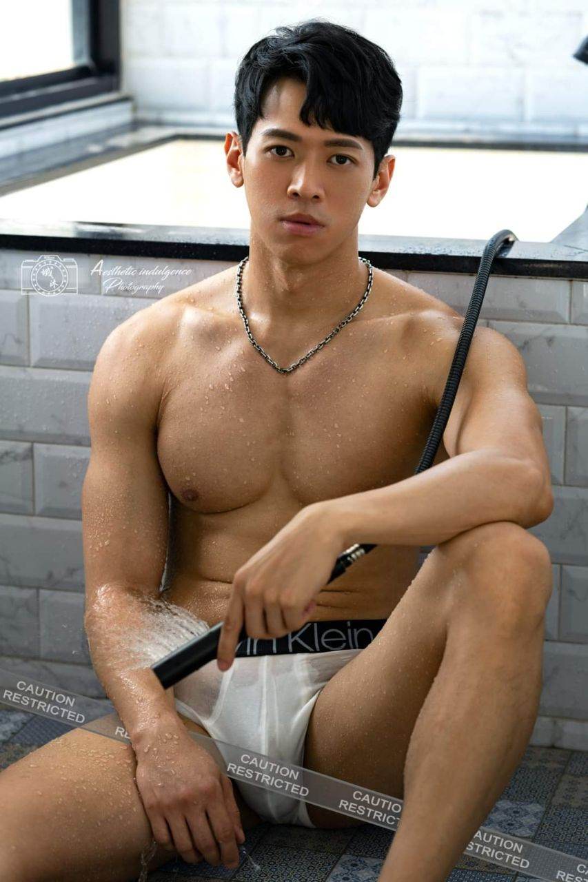 อยากเป็นฉลามที่ชอบงับ...คุณ26