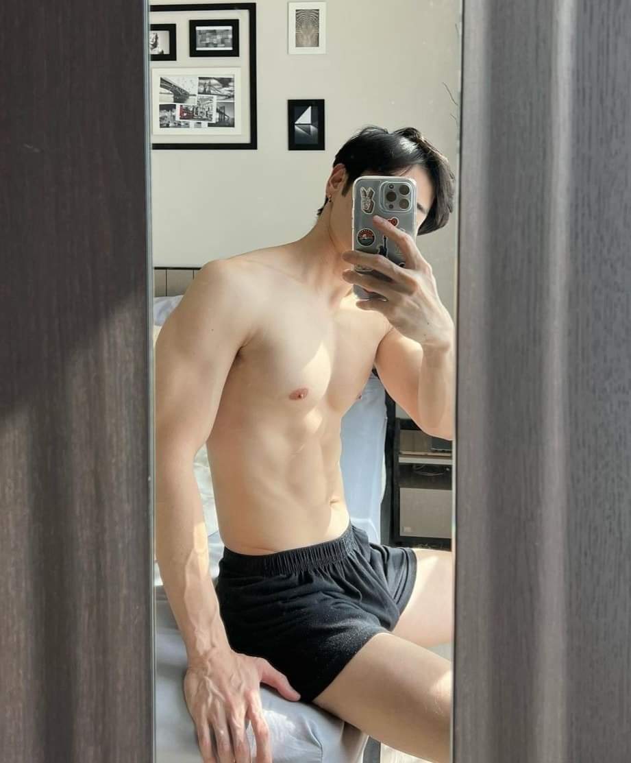 อยากเป็นฉลามที่ชอบงับ...คุณ27