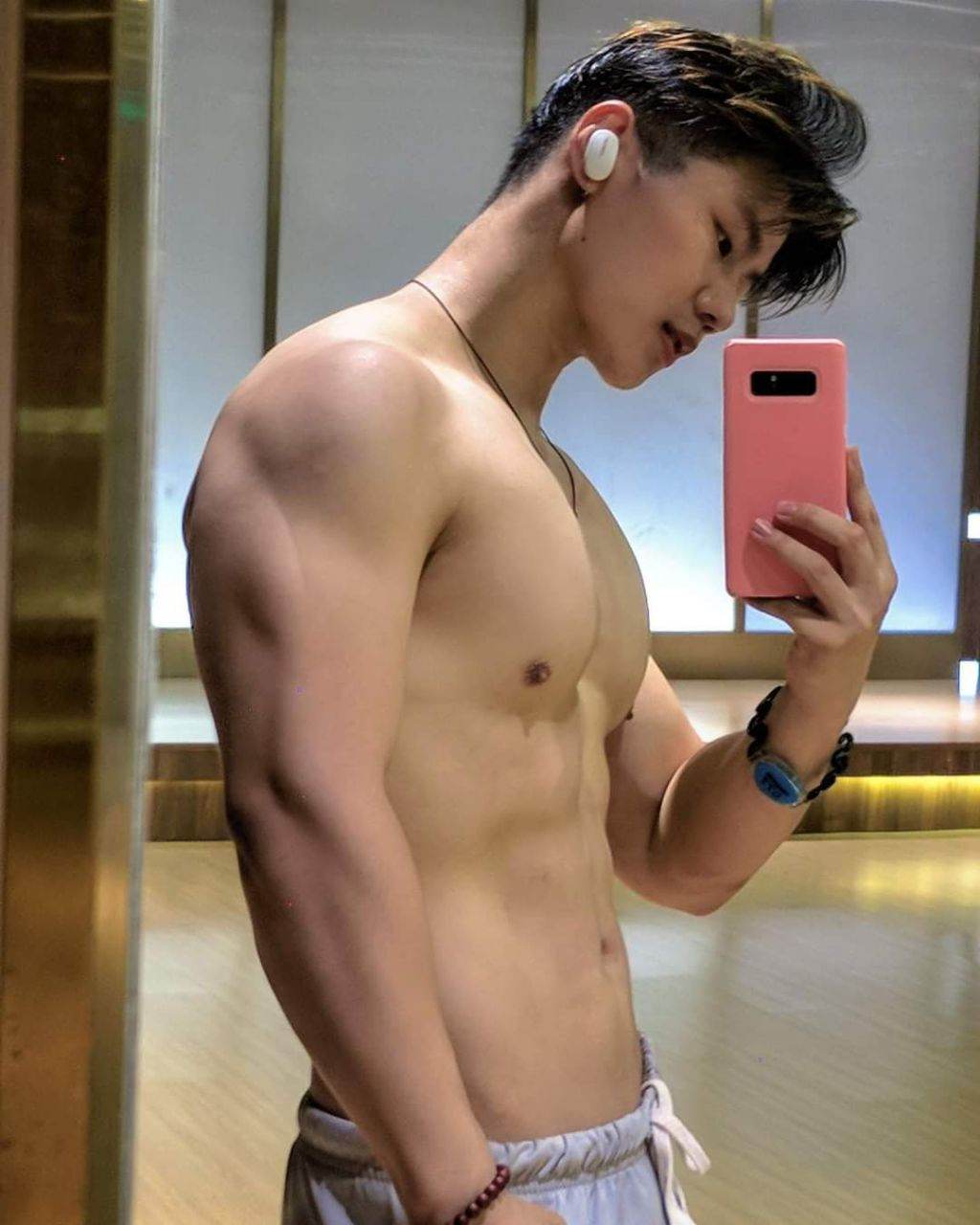 อยากเป็นฉลามที่ชอบงับ...คุณ38