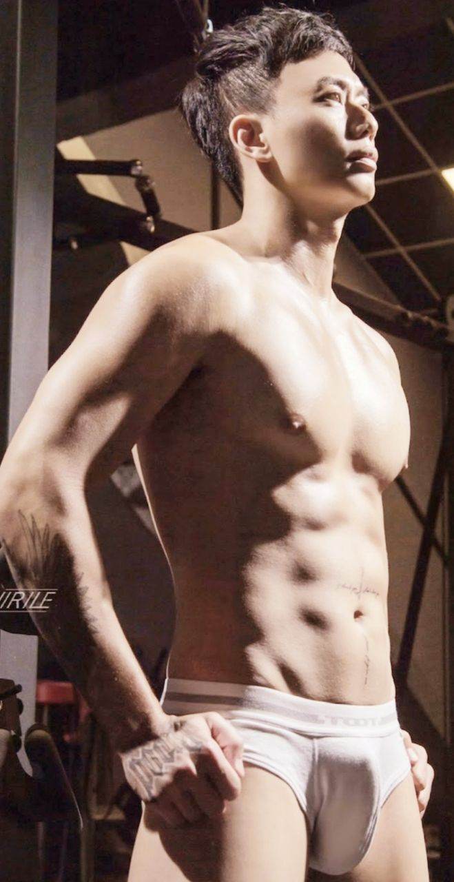 ตกดึกมีเสียงอักๆอึกๆในซอยเปลี่ยว