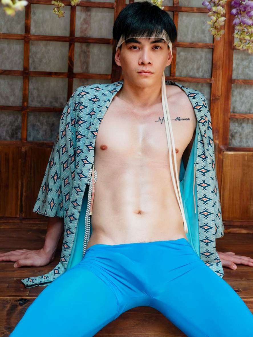 บุรุษเสพแซ่บ