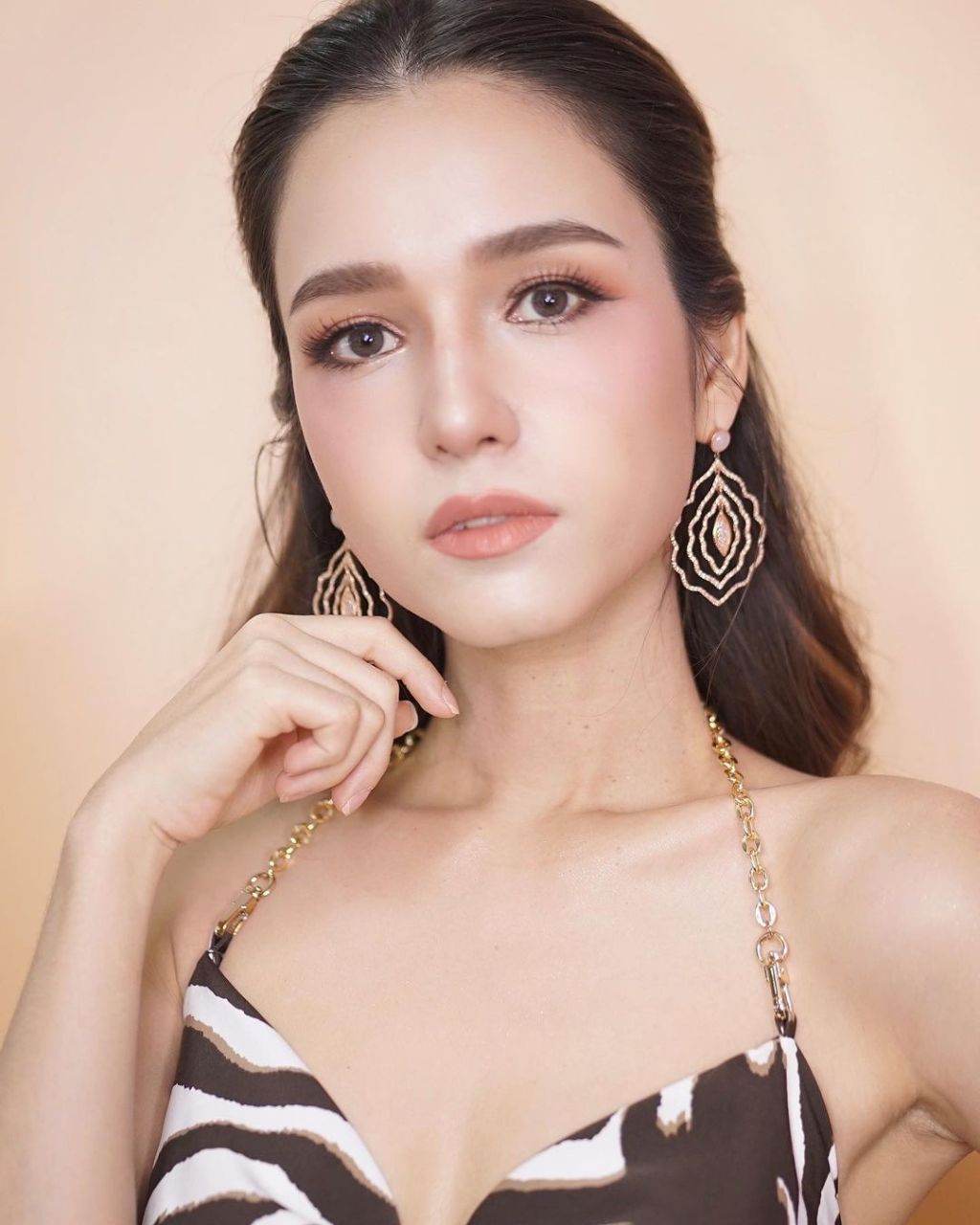 ส้ม ธัญสินี เรื่อง เทใจรักนักวางแผน