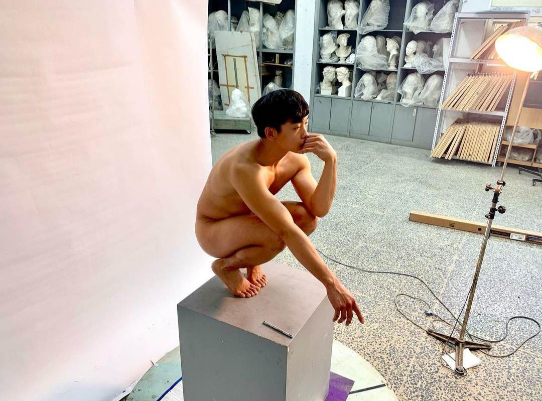 ดีต่อใจ#2474ห้องเรียนวาดภาพนู้ด