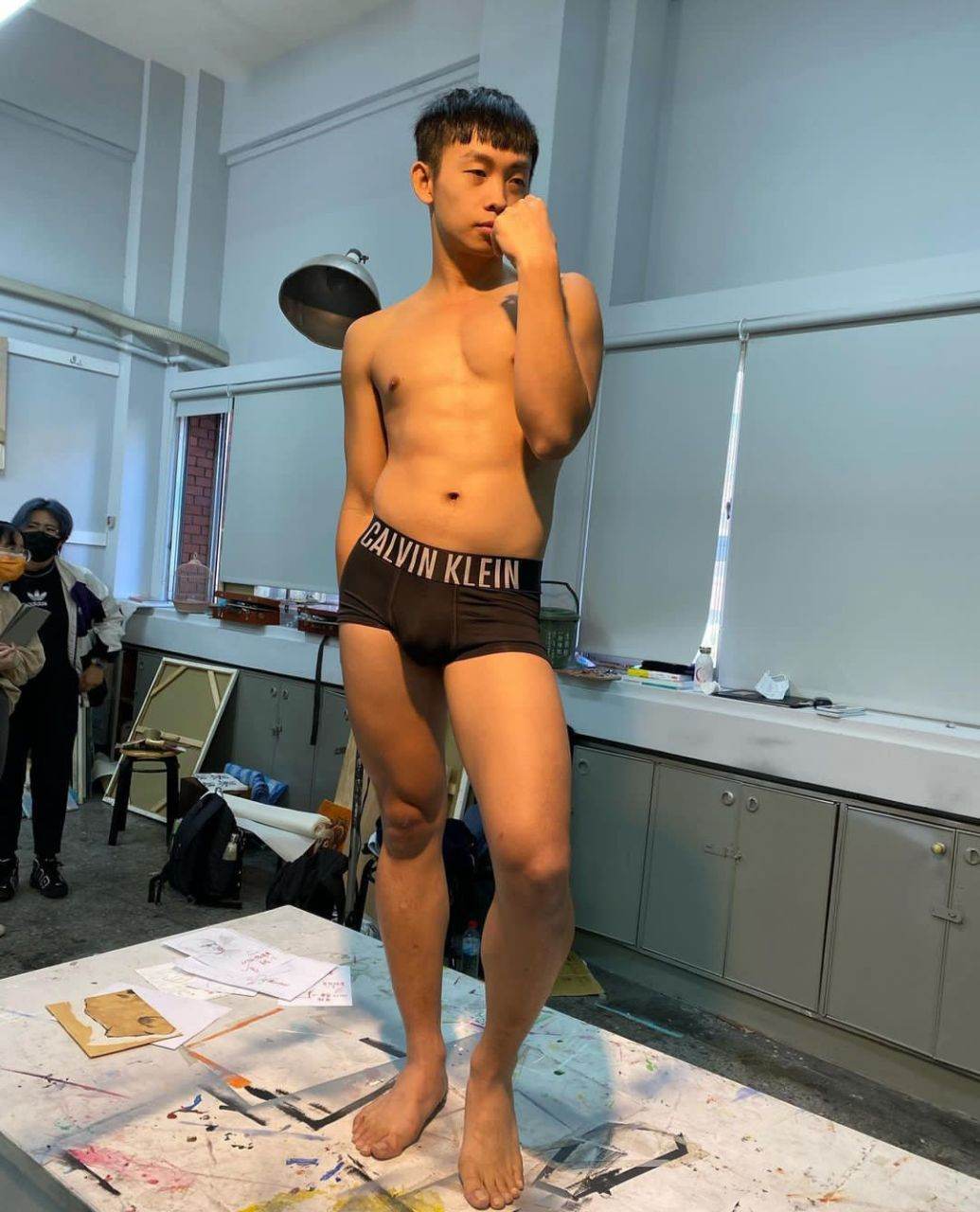 ดีต่อใจ#2474ห้องเรียนวาดภาพนู้ด