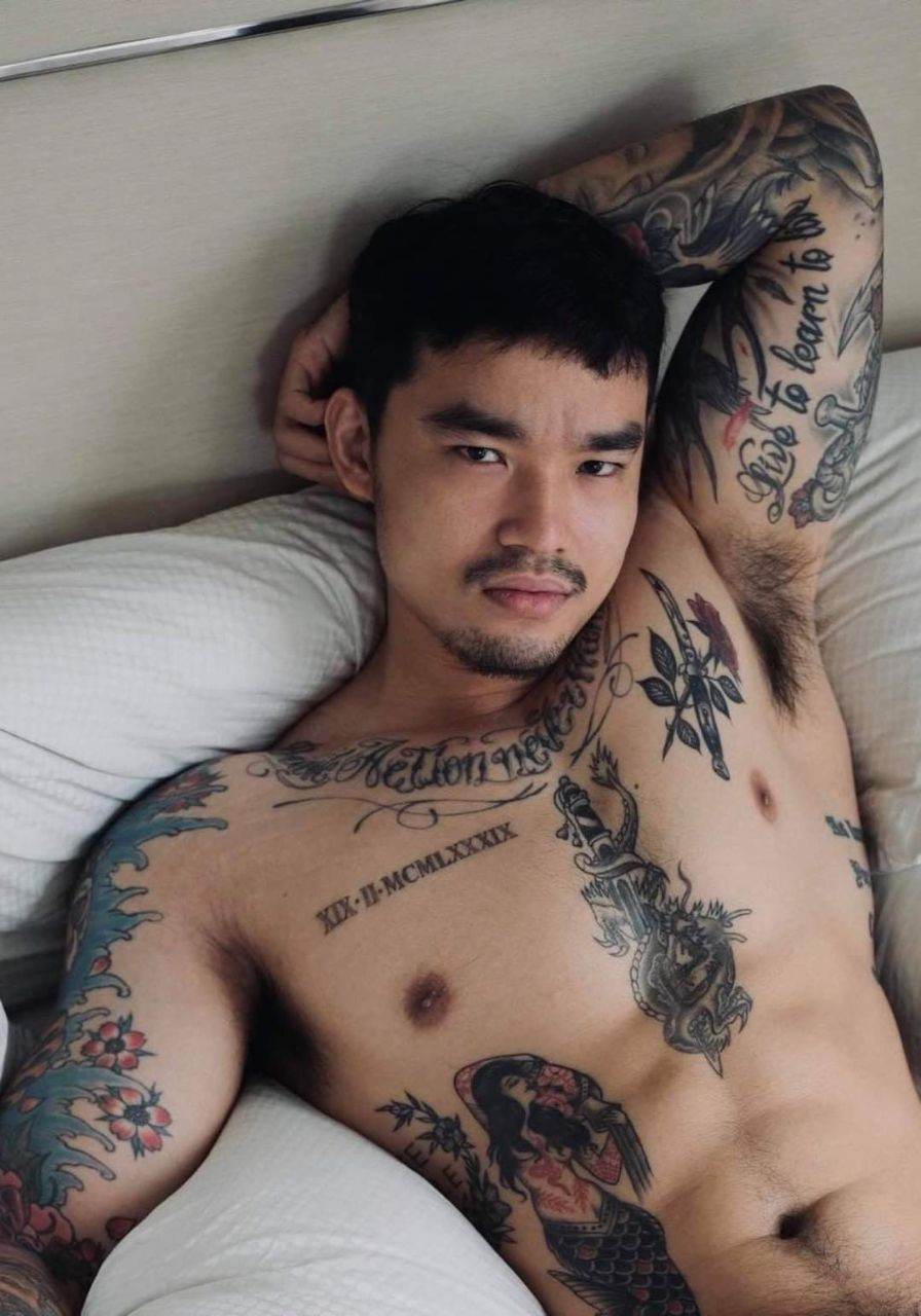 อยากเป็นฉลามที่ชอบงับ...คุณ48