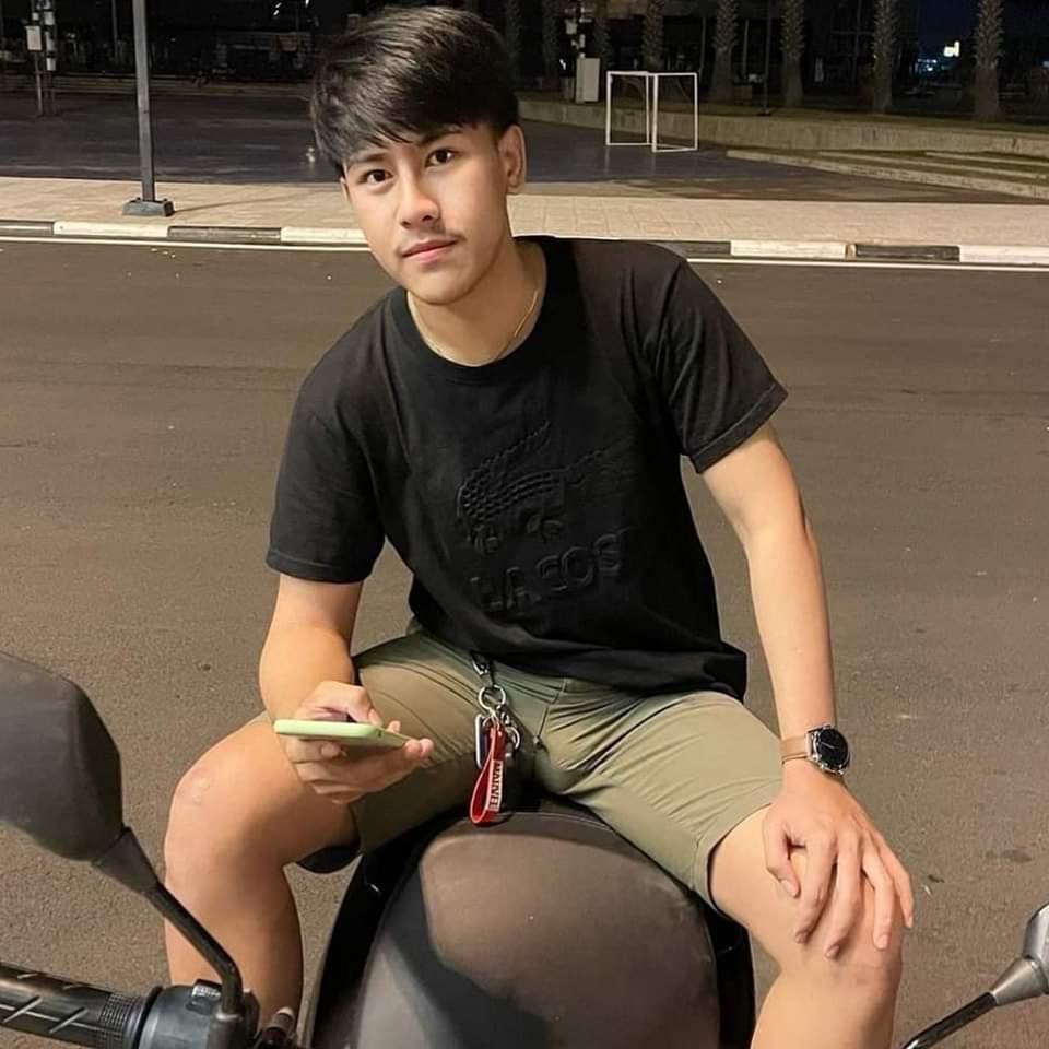 อยากเป็นฉลามที่ชอบงับ...คุณ49