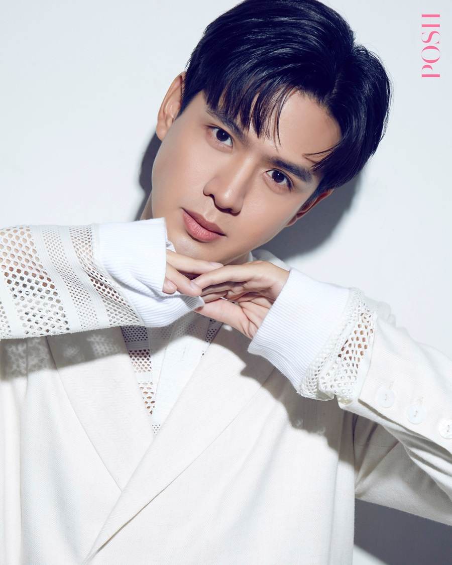 ฟิล์ม ธนภัทร & ปราง-กัญญ์ณรัณ @ POSH Magazine Thailand