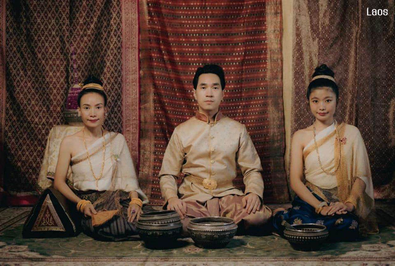 "ລາວ" Lao traditional dress | LAOS 🇱🇦