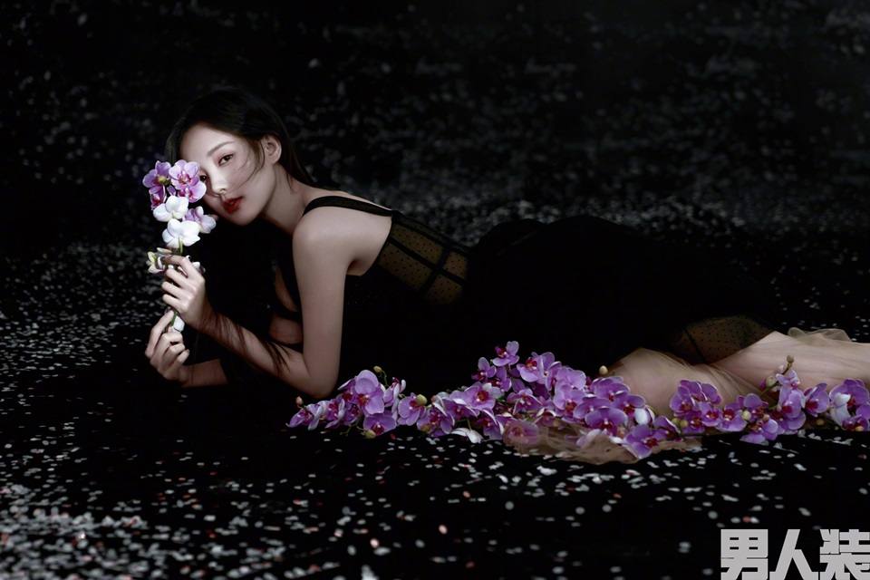 Li Yitong @ FHM China August 2022