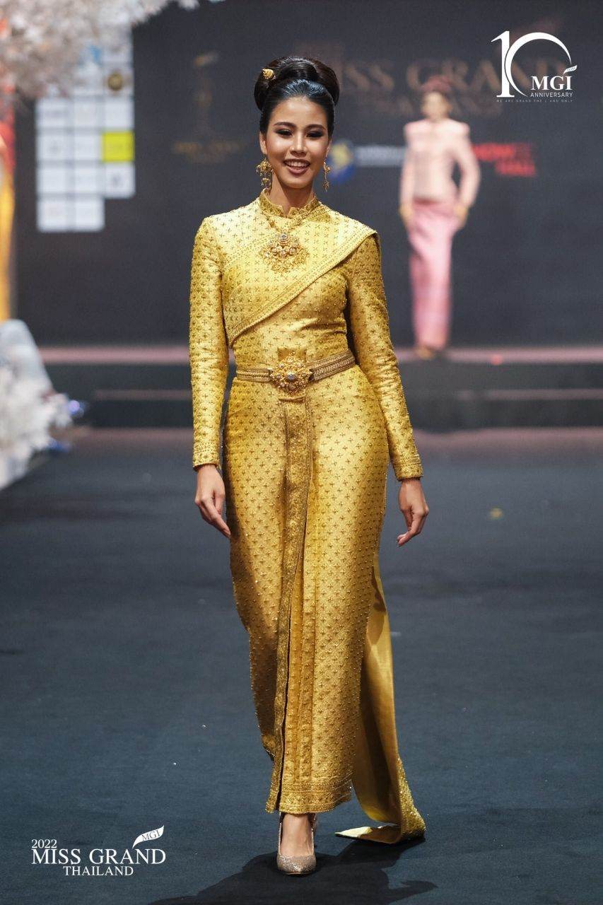 Thai Siwalai Dress, Thai National Costume | THAILAND 🇹🇭
